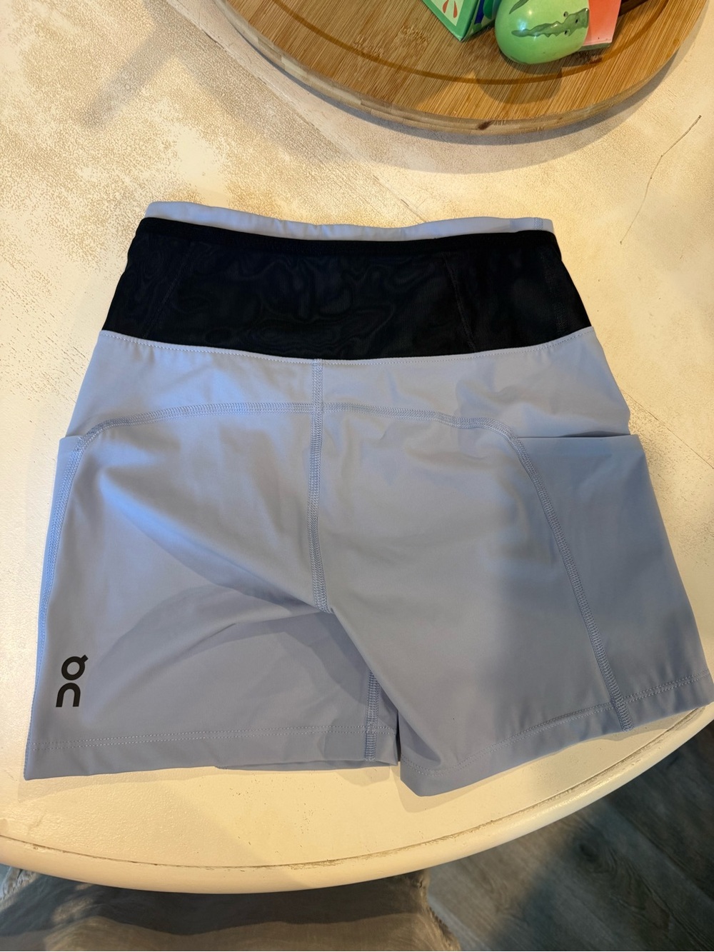 On Running Women’s Light Blue sprinting Shorts with Pockets - Picture 4 of 4